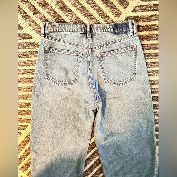 NWOT ABERCROMBIE & FITCH Sz 29 8L The High Rise Taper Jean Med Blue Wash Orig$90 - Picture 5 of 10